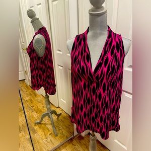 NWT Vince Camuto Pink and Black Top Sz M